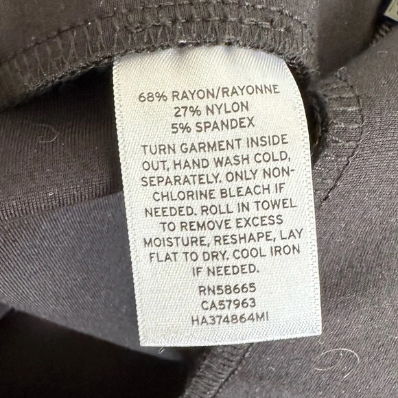 Halogen Black Slit Midi Pencil Skirt - Picture 7 of 7